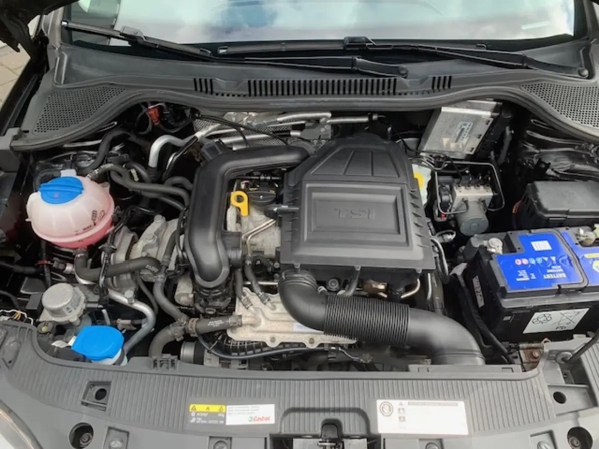 1.0 EcoTSI Style Connect, navigatie .
