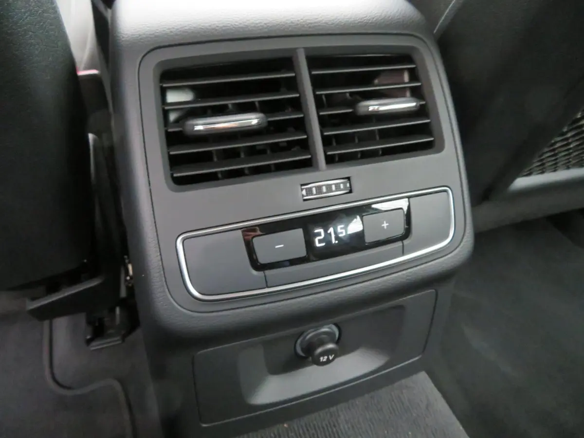 35 TFSI Advanced Edition TREKHAAK-NL AUTO-PDC-LED-NAVI
