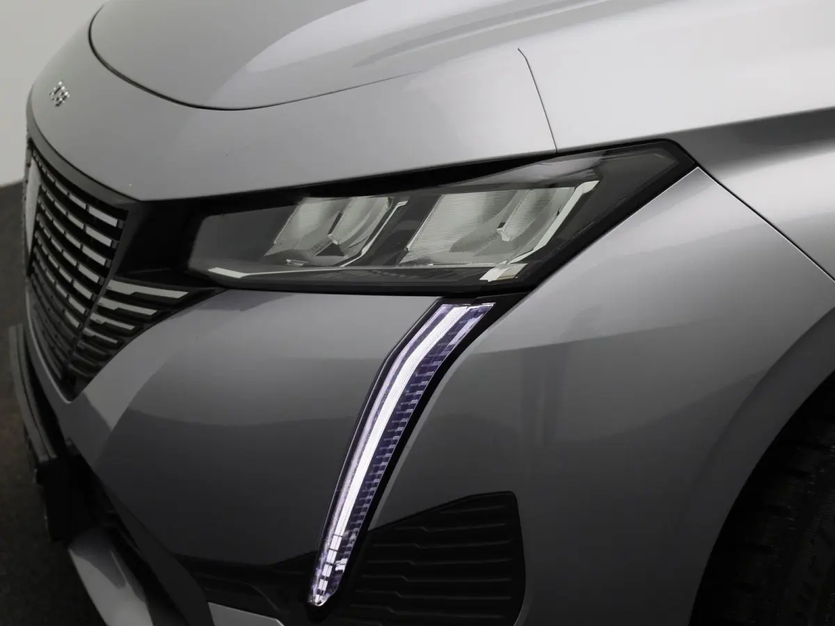 1.2 PureTech 130 S&S EAT8 Allure | AUTOMAAT | NAVIGATIE | ACHTERUITRIJCAMERA | CLIMATE CONTROL | CRUISE CONTROL |
