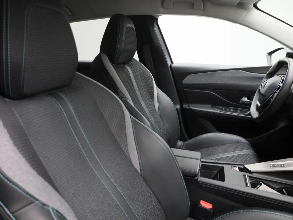 1.2 PureTech 130 S&S EAT8 Allure | AUTOMAAT | NAVIGATIE | ACHTERUITRIJCAMERA | CLIMATE CONTROL | CRUISE CONTROL |