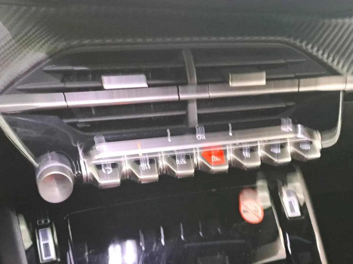1.2 PureTech 100 Allure