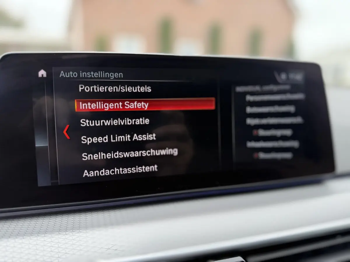 520i M-Sport Pano|HarmanKardon|360Cam|Adaptief