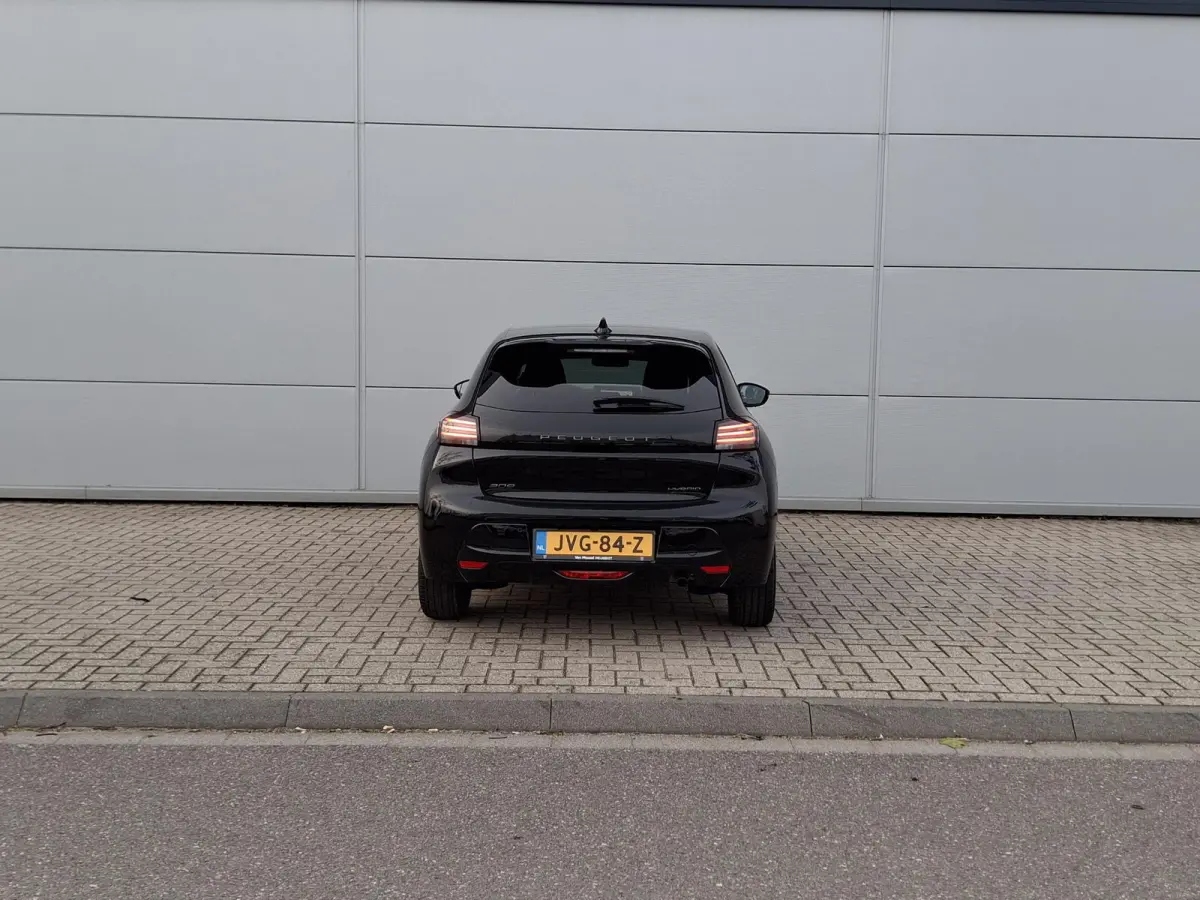 1.2 Hybrid 110 e-DCS6 Allure | Automaat | Draadloze Apple Carplay & Android Auto | Camera voor & achter | Dodehoek detectie