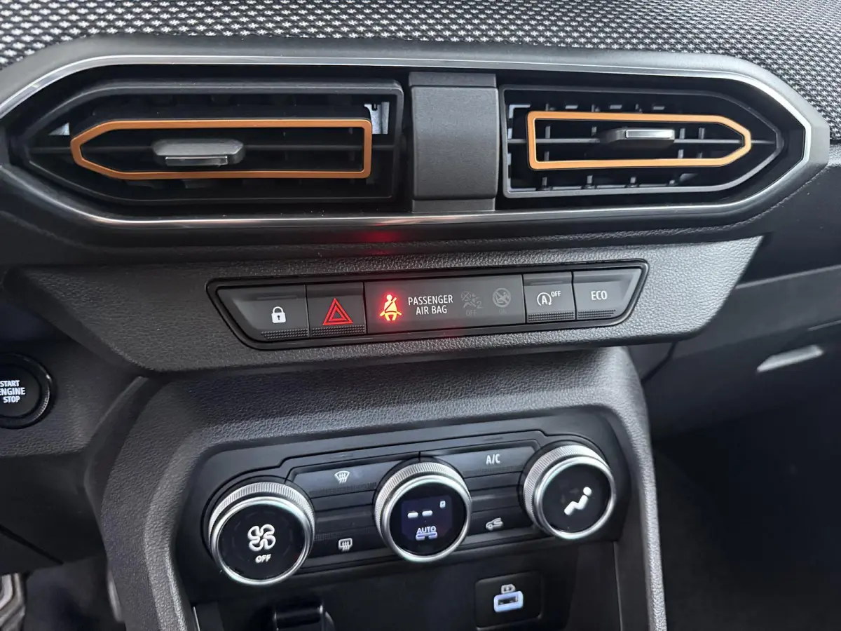 TCe 100 Bi-Fuel Comfort | Parkeercamera | Navigatie |