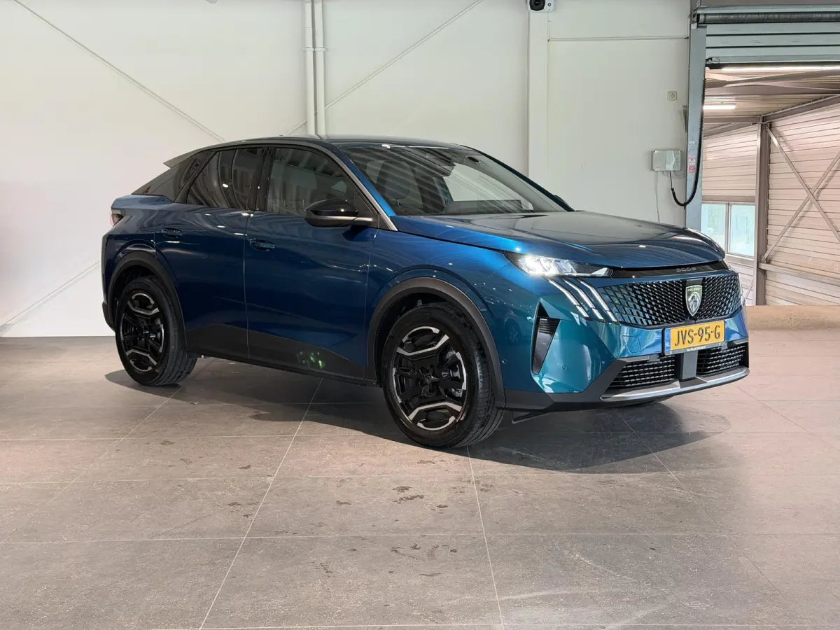 Allure Avantage 210 73 kWh Nieuwe auto 6 KM | 360 vision | adaptive cruise | stuurverwarming