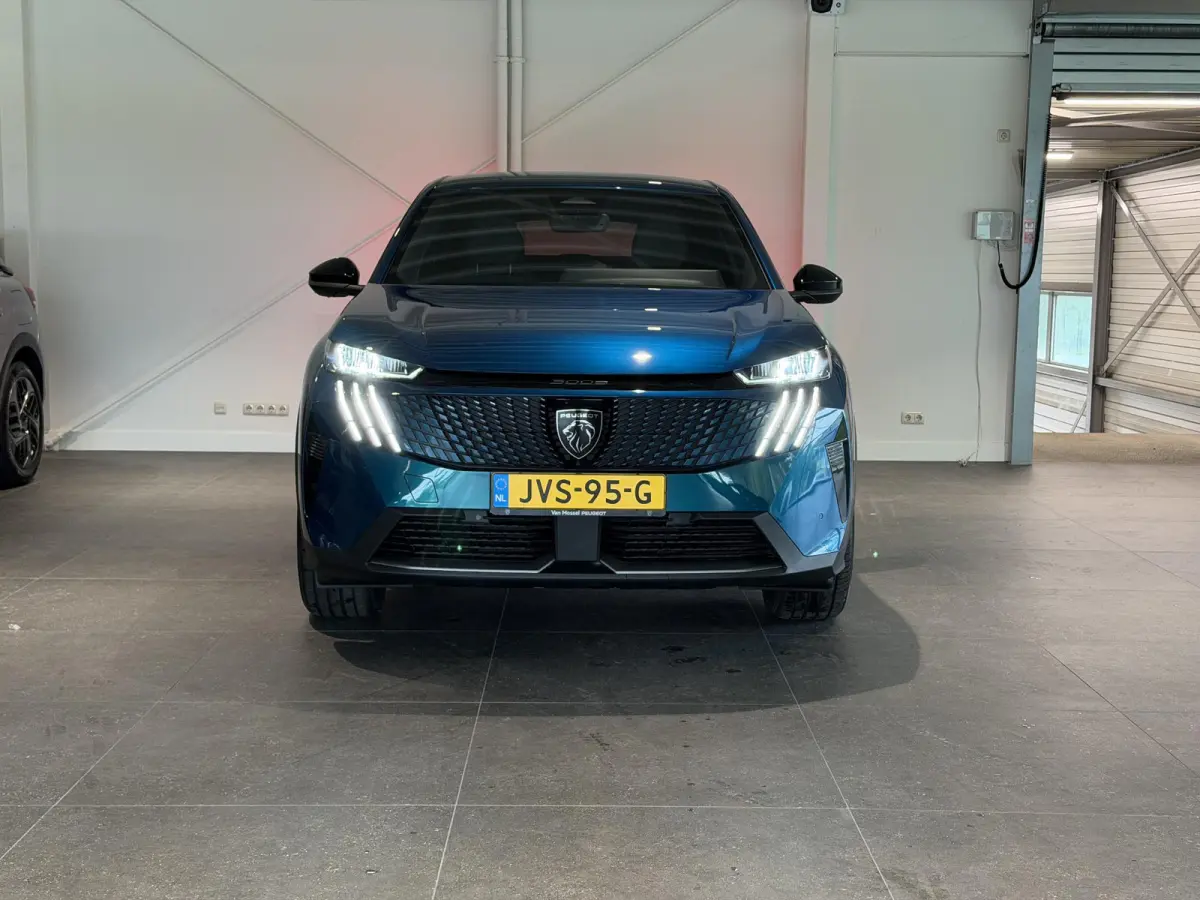 Allure Avantage 210 73 kWh Nieuwe auto 6 KM | 360 vision | adaptive cruise | stuurverwarming