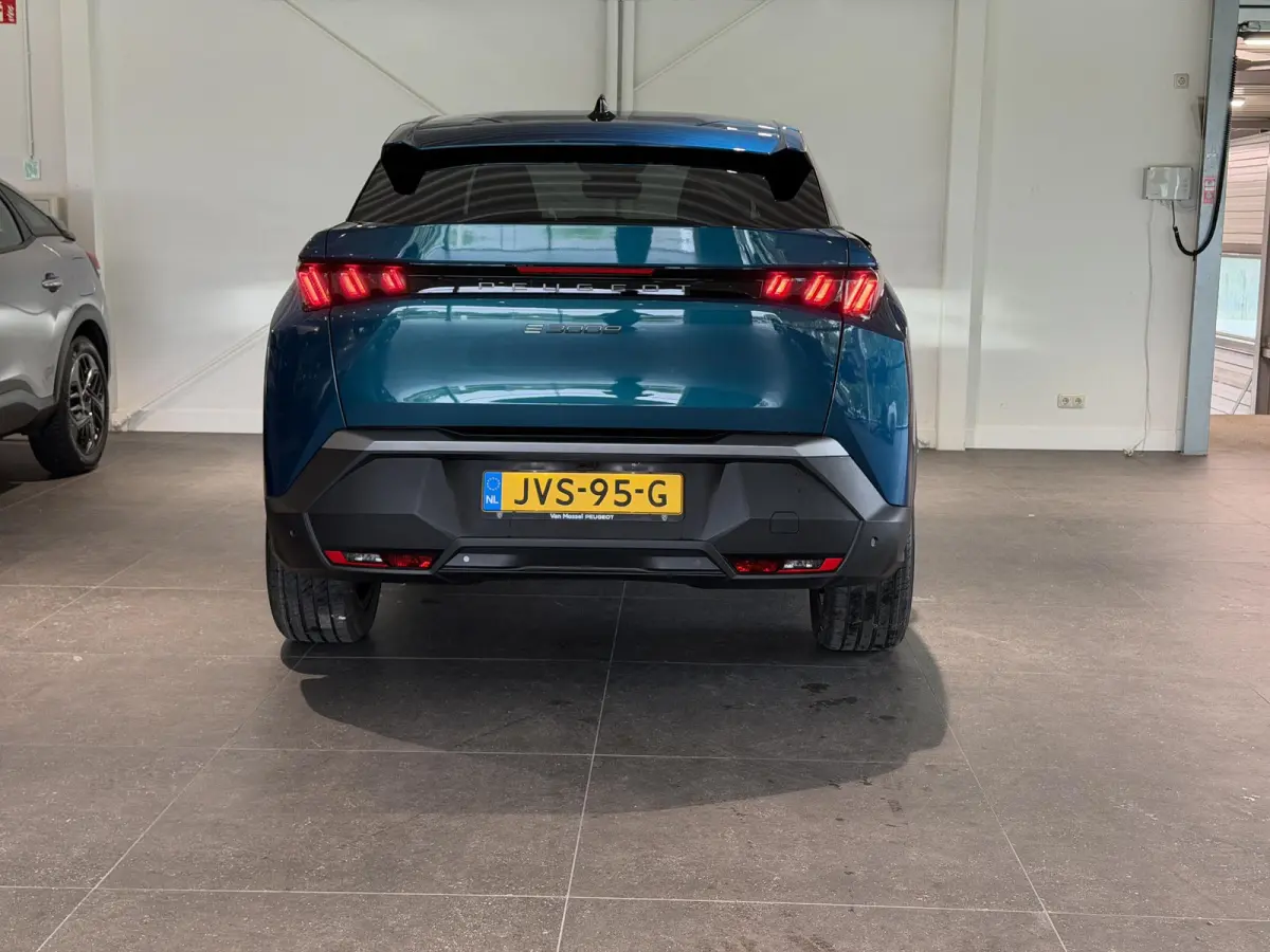 Allure Avantage 210 73 kWh Nieuwe auto 6 KM | 360 vision | adaptive cruise | stuurverwarming