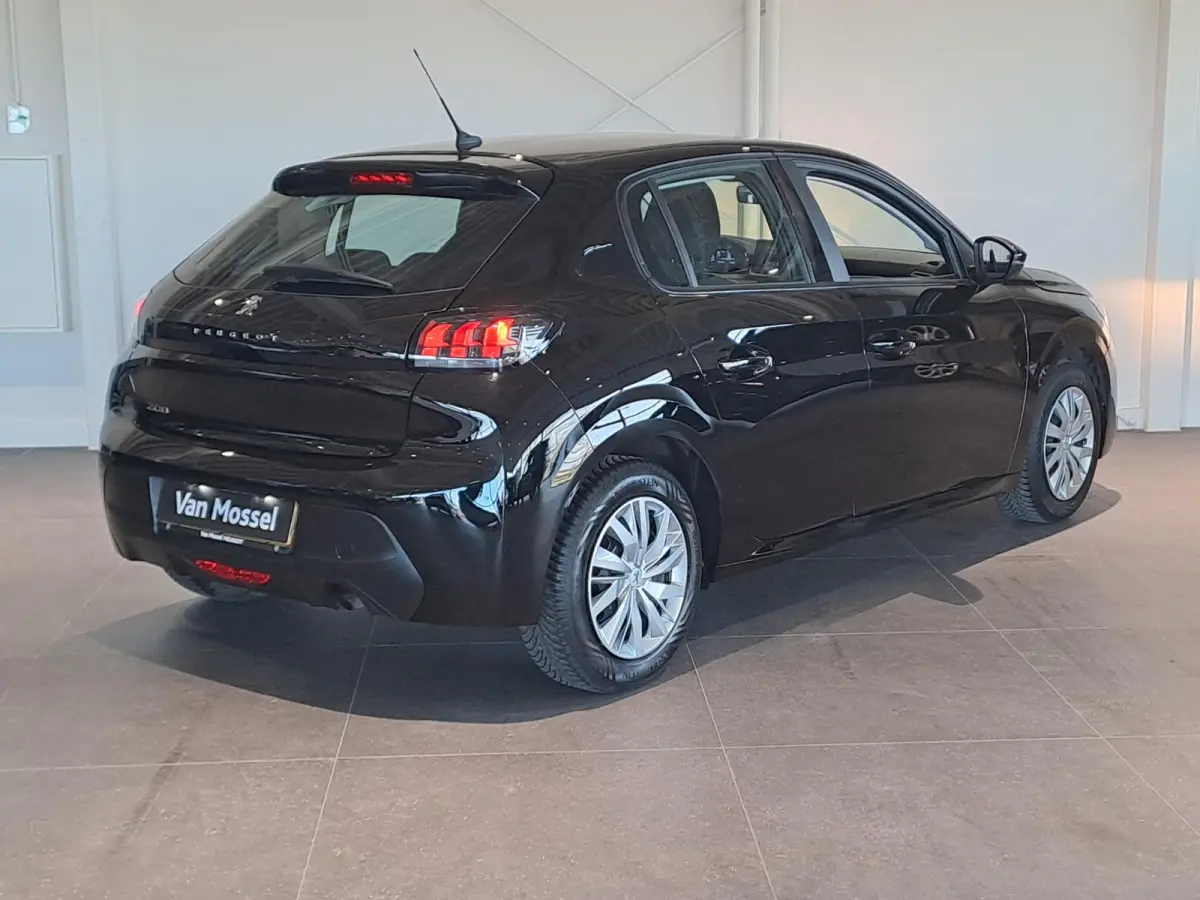 1.2 PureTech Active | Airco |  Apple Carplay/Android Auto | Navigatie