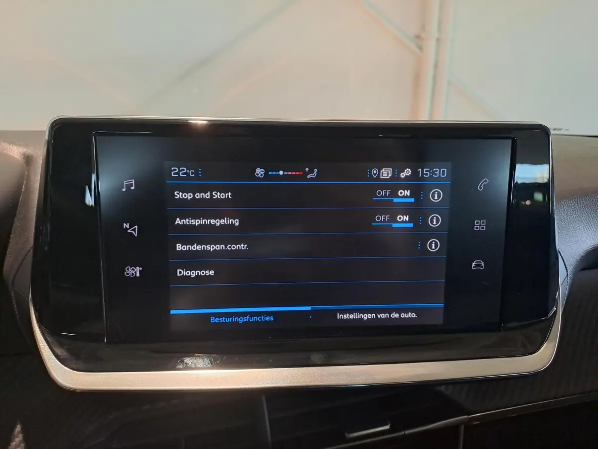 1.2 PureTech Active | Airco |  Apple Carplay/Android Auto | Navigatie
