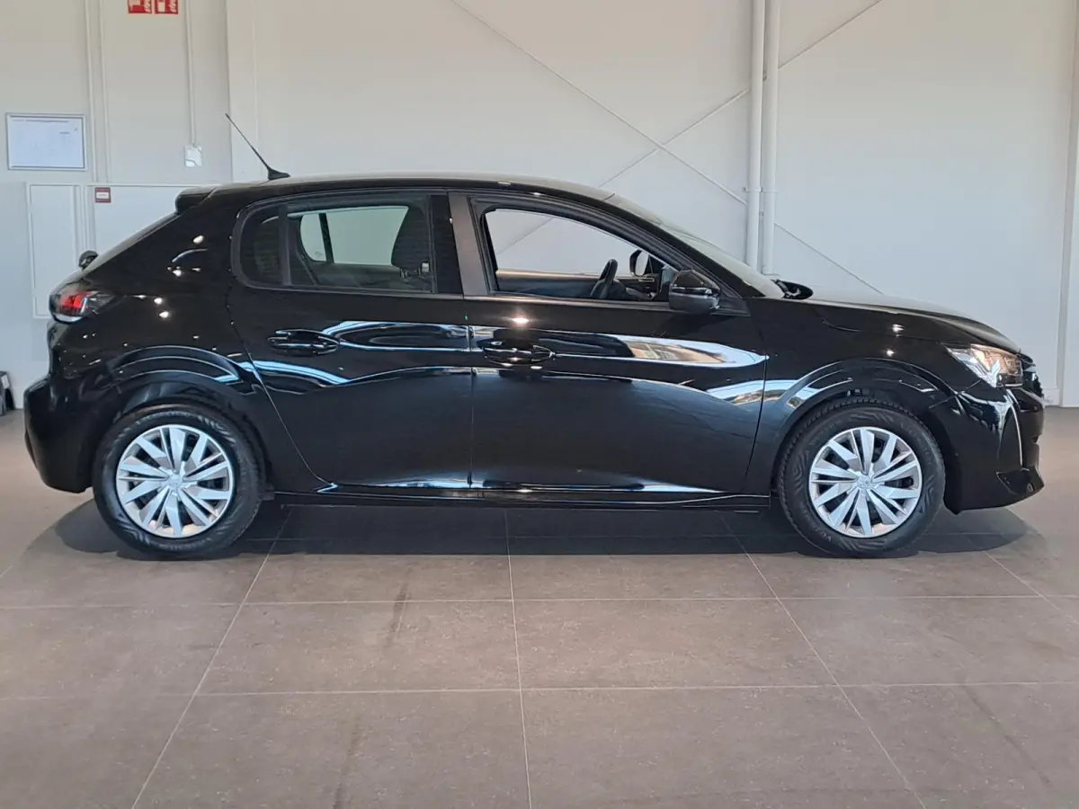 1.2 PureTech Active | Airco |  Apple Carplay/Android Auto | Navigatie