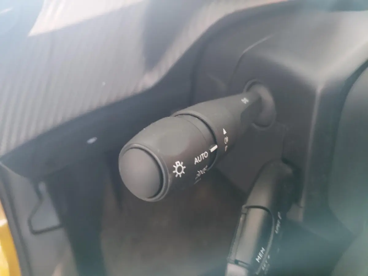 1.2 PureTech Active | Airco | Apple Carplay/Android Auto | Parkeersensoren