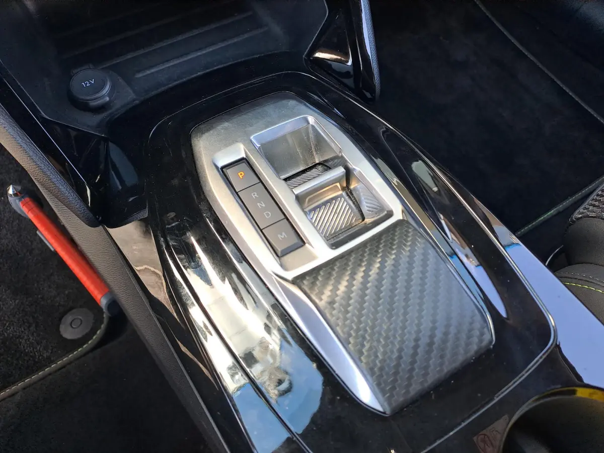 1.2 Hybrid 145 e-DCS6 GT