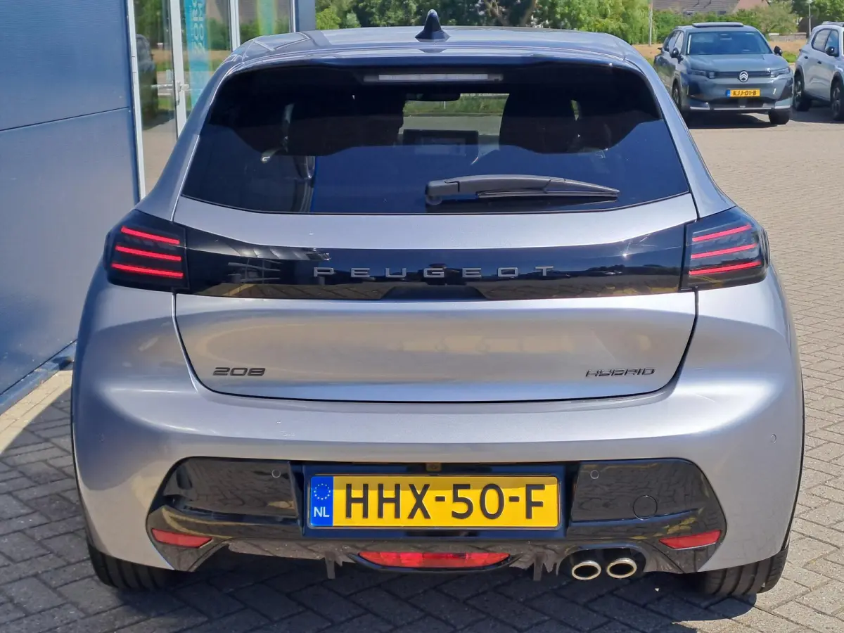 1.2 Hybrid 145 e-DCS6 GT