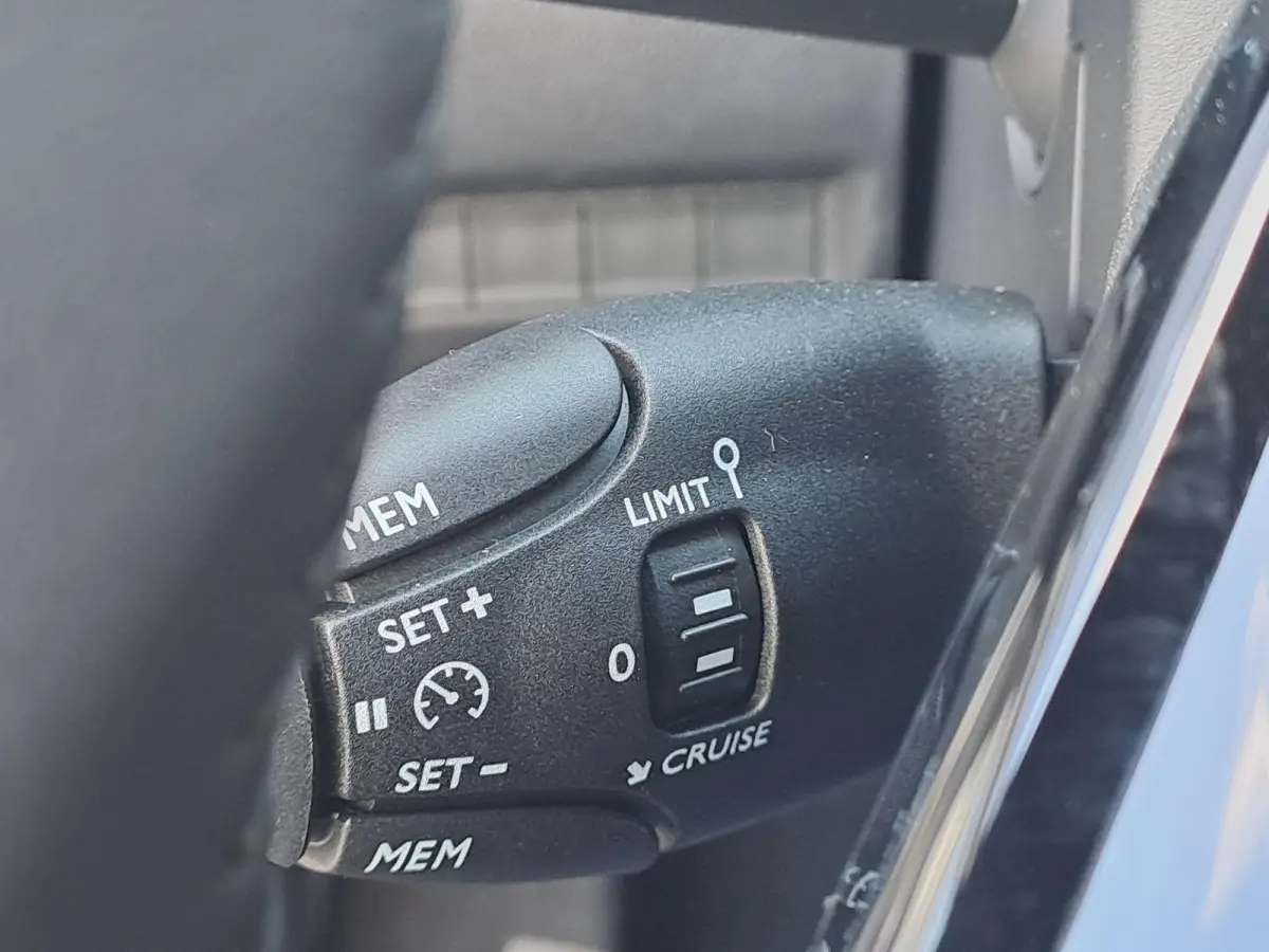 EV Business 51 kWh