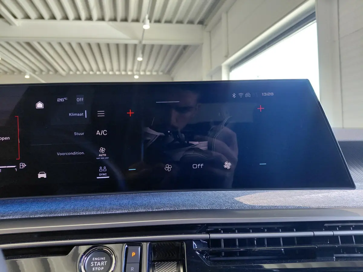 1.6 plug-in Hybrid 195 Allure