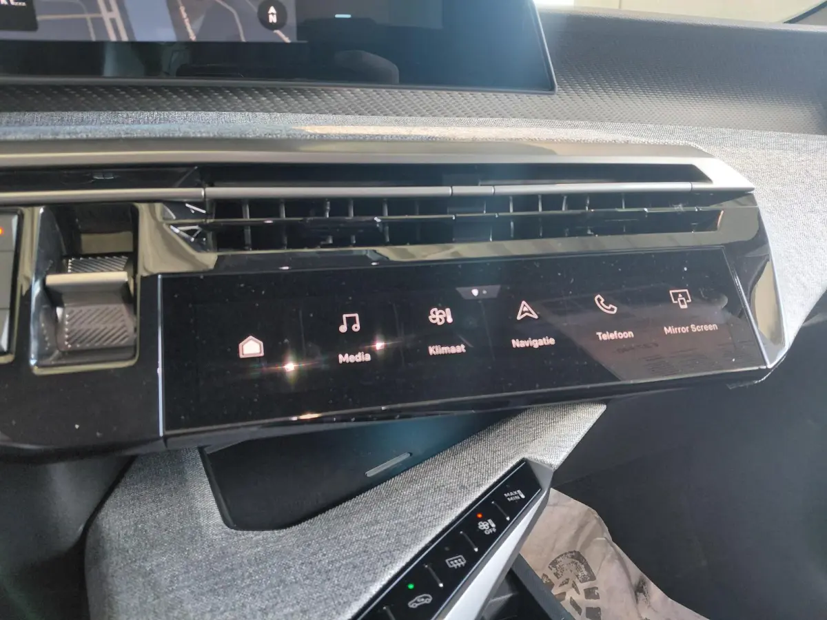 1.6 plug-in Hybrid 195 Allure