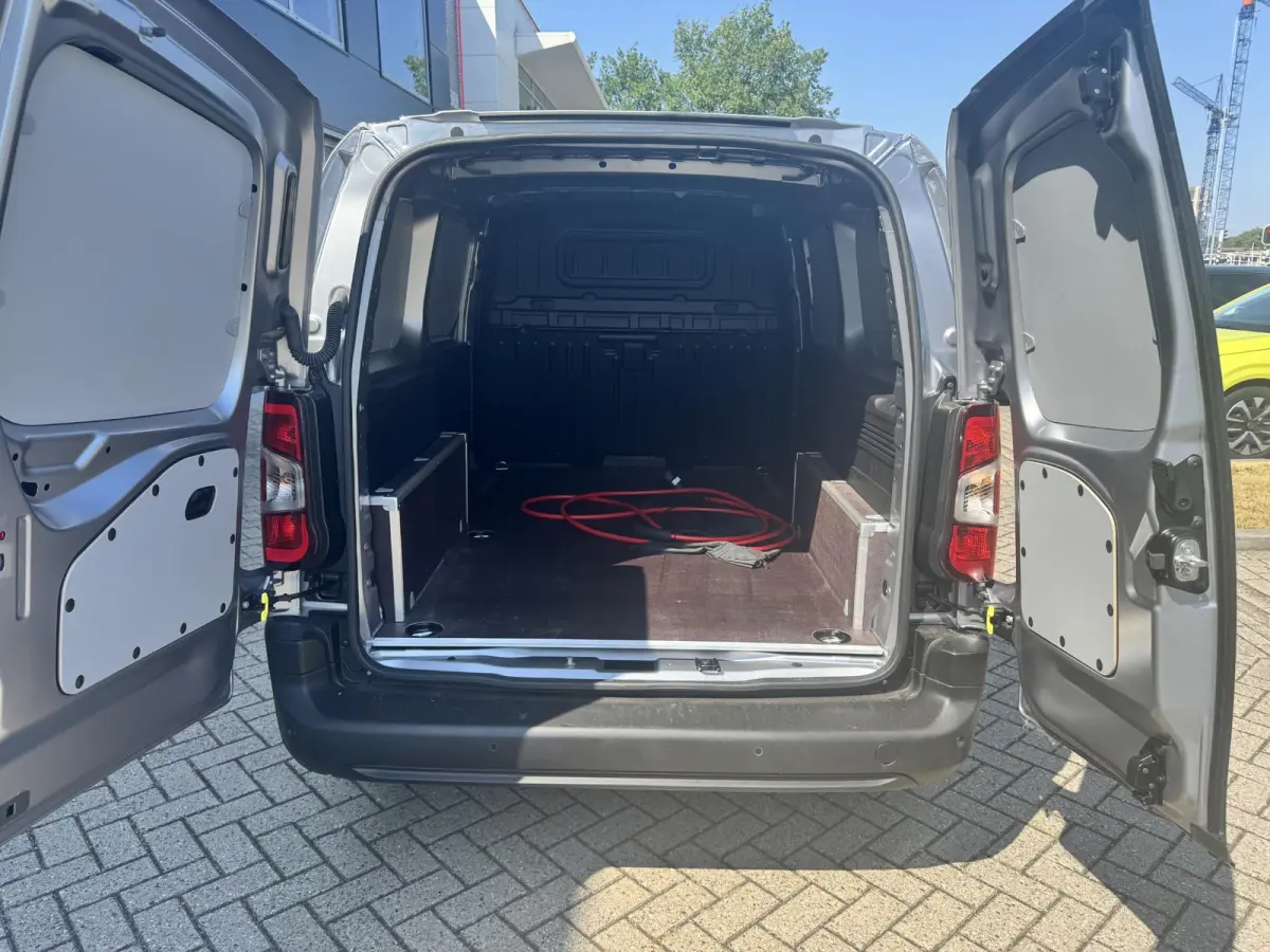 136 L2 50 kWh