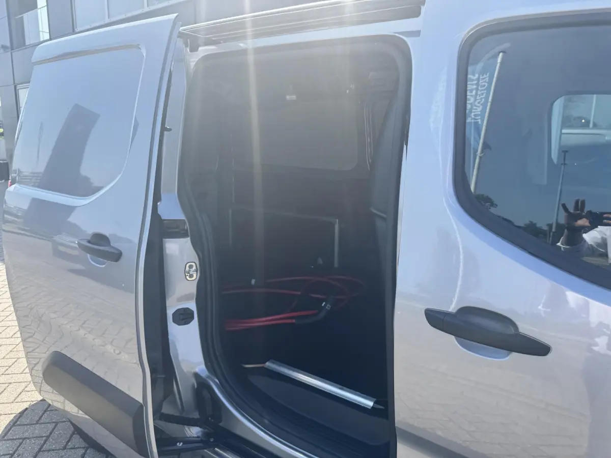 136 L2 50 kWh