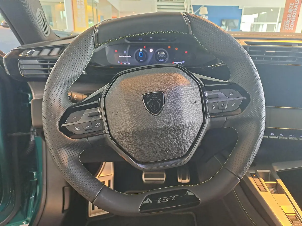 1.2 Hybrid 145 e-DCS6 GT