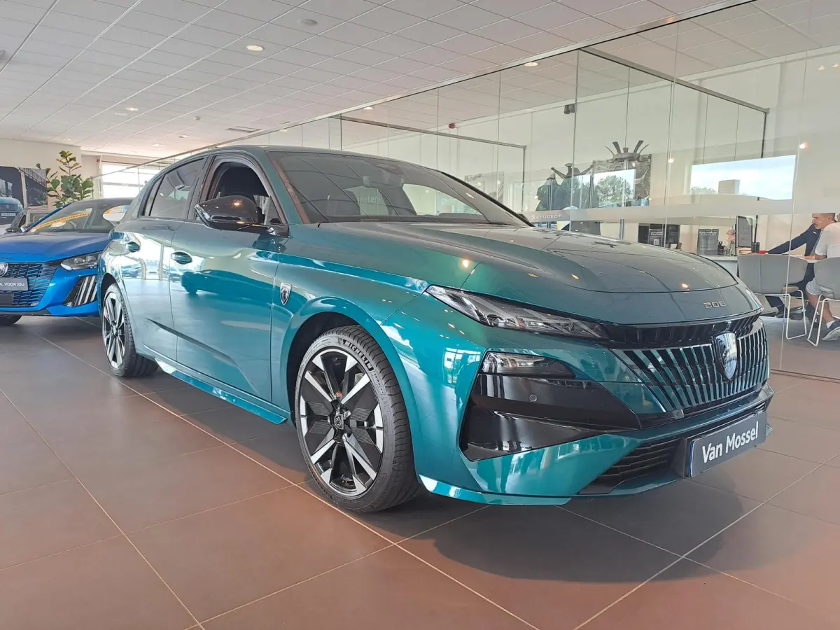1.2 Hybrid 145 e-DCS6 GT