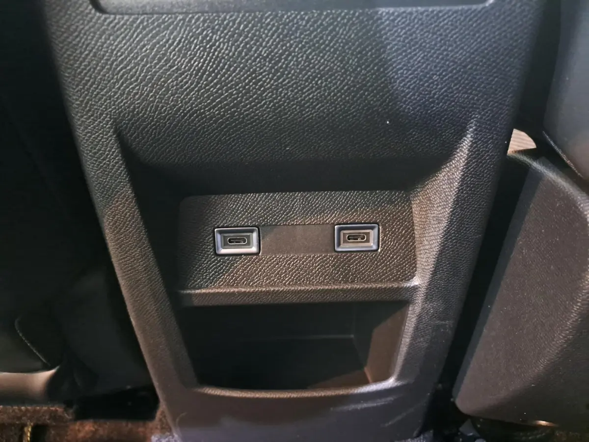 1.2 Hybrid 145 e-DCS6 GT