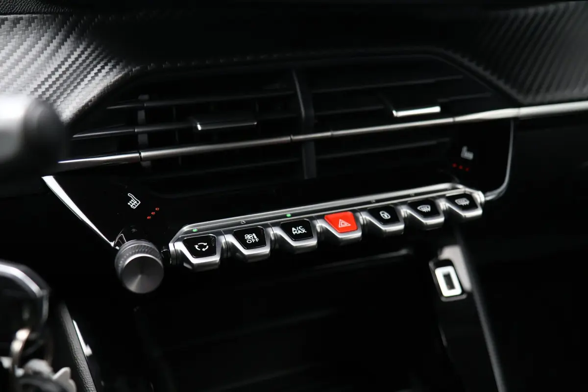 1.2 PureTech Camera Carplay Stoelverwarming