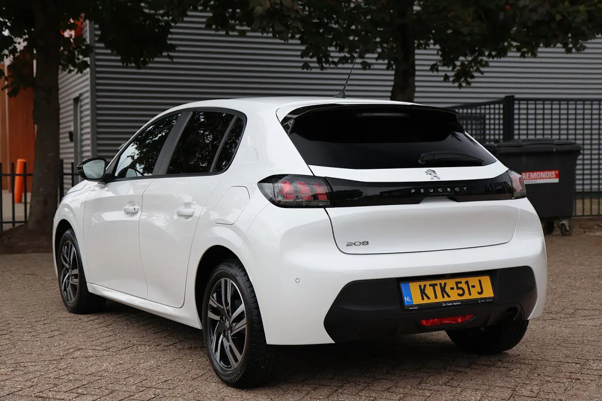 1.2 PureTech Camera Carplay Stoelverwarming