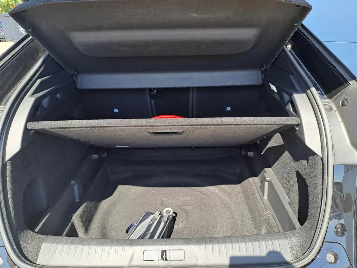 GT Long Range 230 97 kWh | 360 Camera | Elektrische stoelen | Stoelverwarming | Draadloze Apple Carplay/Android Auto