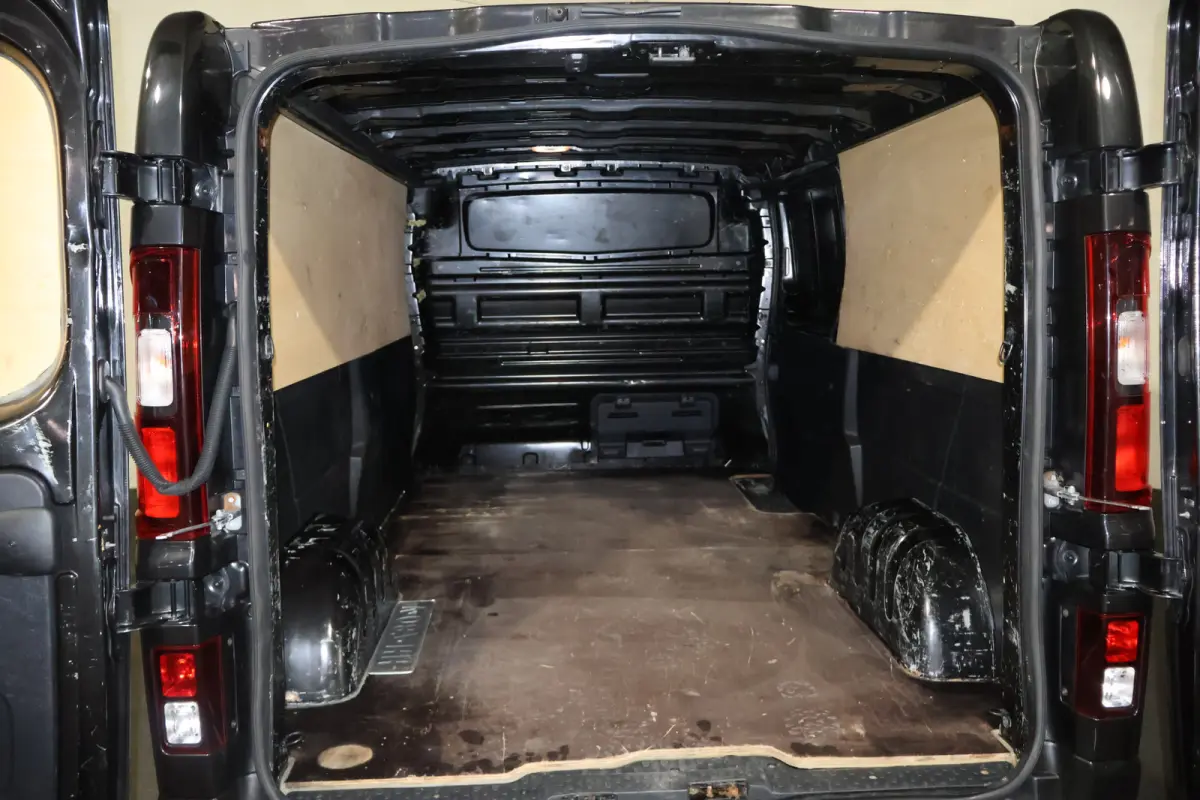 1.6 dCi 120pk L2 H1 Airco Navigatie