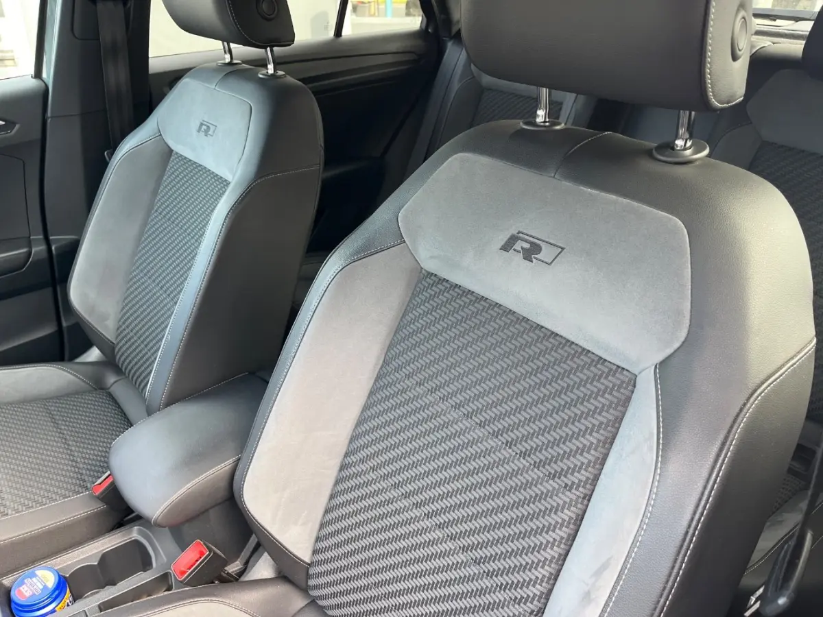 1.5 TSI 150 pk Sport Business R 7-DSG | Trekhaak | Achteruitrijcamera | Elektrische achterklep |