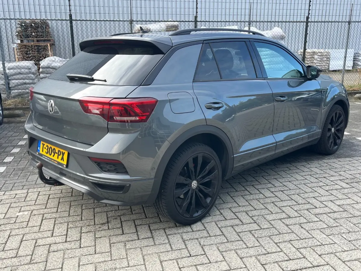 1.5 TSI 150 pk Sport Business R 7-DSG | Trekhaak | Achteruitrijcamera | Elektrische achterklep |
