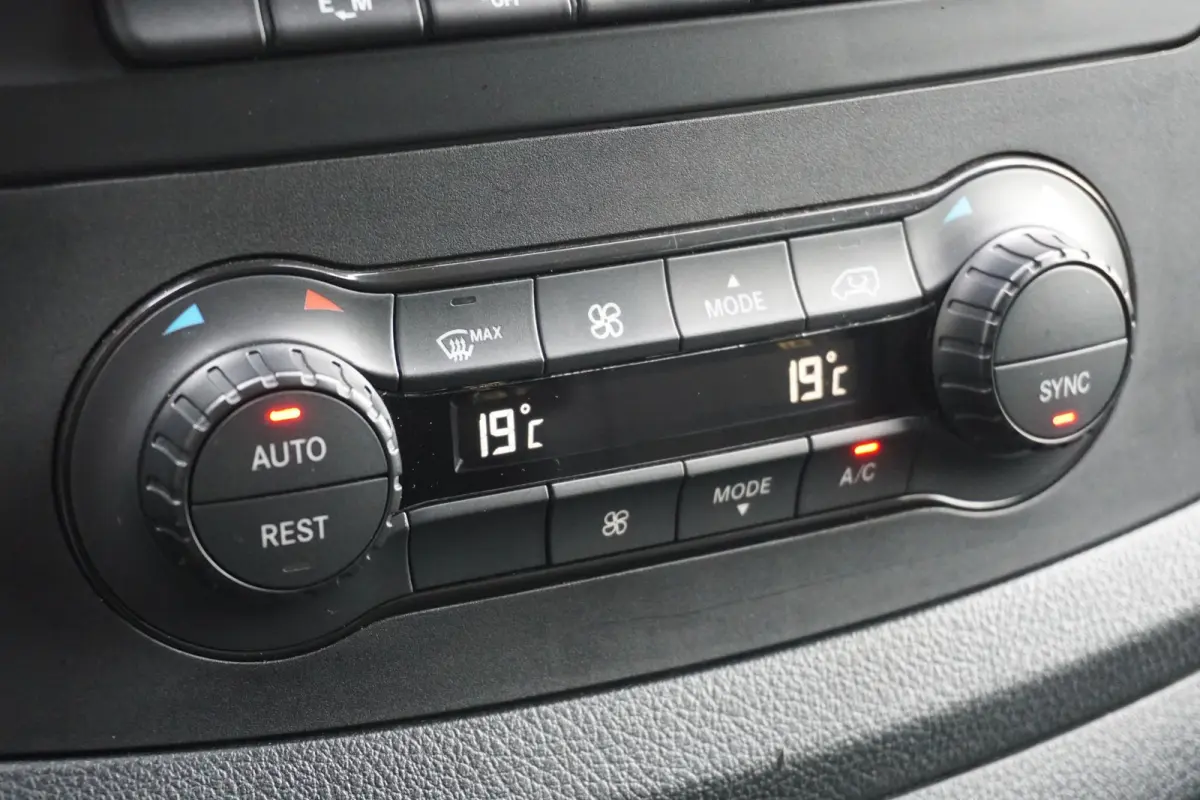 114 CDI Lang DC Comfort *MARGE* + 2 SCHUIFDEUREN / CAMERA / LED / CLIMATE CONTROL