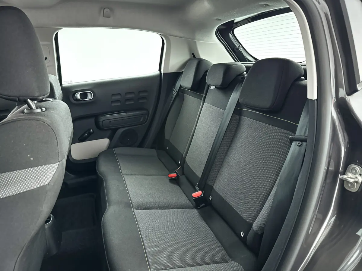 1.2 PureTech Feel | Airco | Cruise control | Stoelverwarming