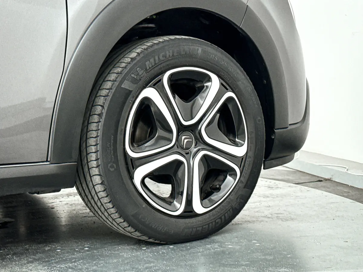 1.2 PureTech Feel | Airco | Cruise control | Stoelverwarming
