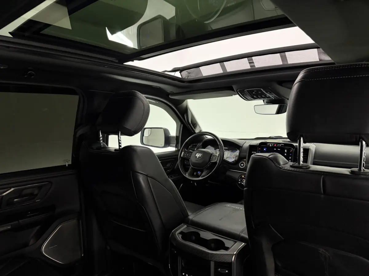 1500 HEMI 5.7 V8 4×4 Limited | Luchtvering | 22'' Fuel | Widebody | H/K | Pano | Carplay | Trekhaak
