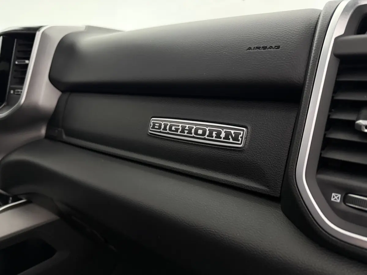 1500 5.7 V8 4x4 Crew Cab Big Horn | LPG | Pano | 3500kg Trekgew. | Trekhaak | Camera | Alpine | Carplay | Cruise | Leder