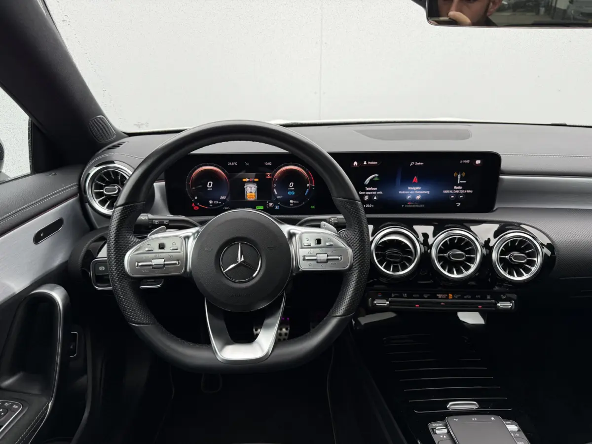 250 e Business Solution AMG | Pano | Ambient Light | MultiBeam LED | DAB+