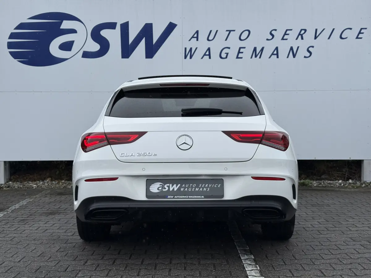 250 e Business Solution AMG | Pano | Ambient Light | MultiBeam LED | DAB+