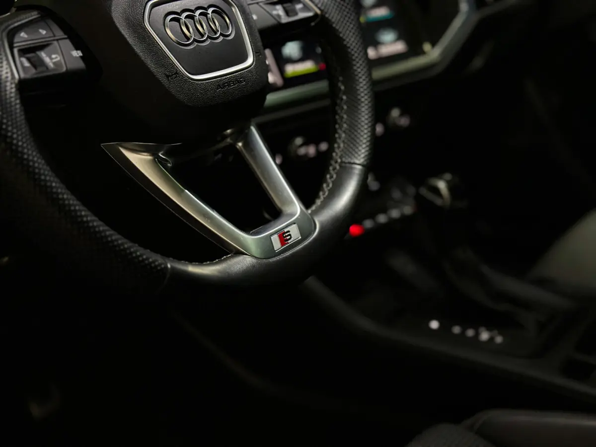 45 TFSI e 3x S-Line 245PK | Pano | Keyless | Camera | Matrix | ACC | Lane | 1e eig