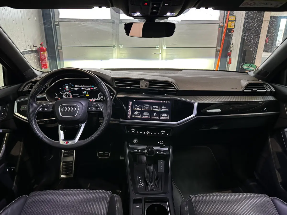 45 TFSI e 3x S-Line 245PK | Pano | Keyless | Camera | Matrix | ACC | Lane | 1e eig