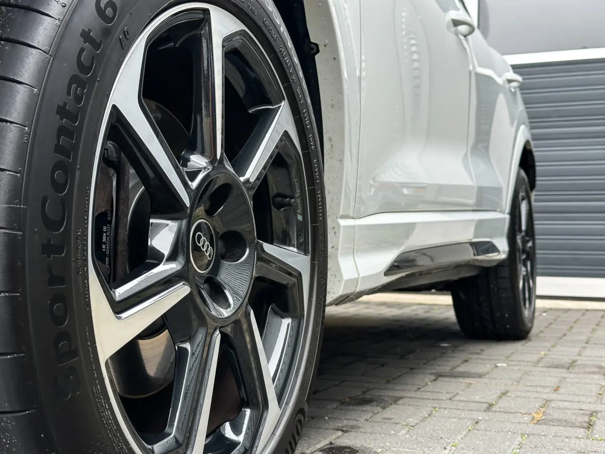 45 TFSI e 3x S-Line 245PK | Pano | Keyless | Camera | Matrix | ACC | Lane | 1e eig