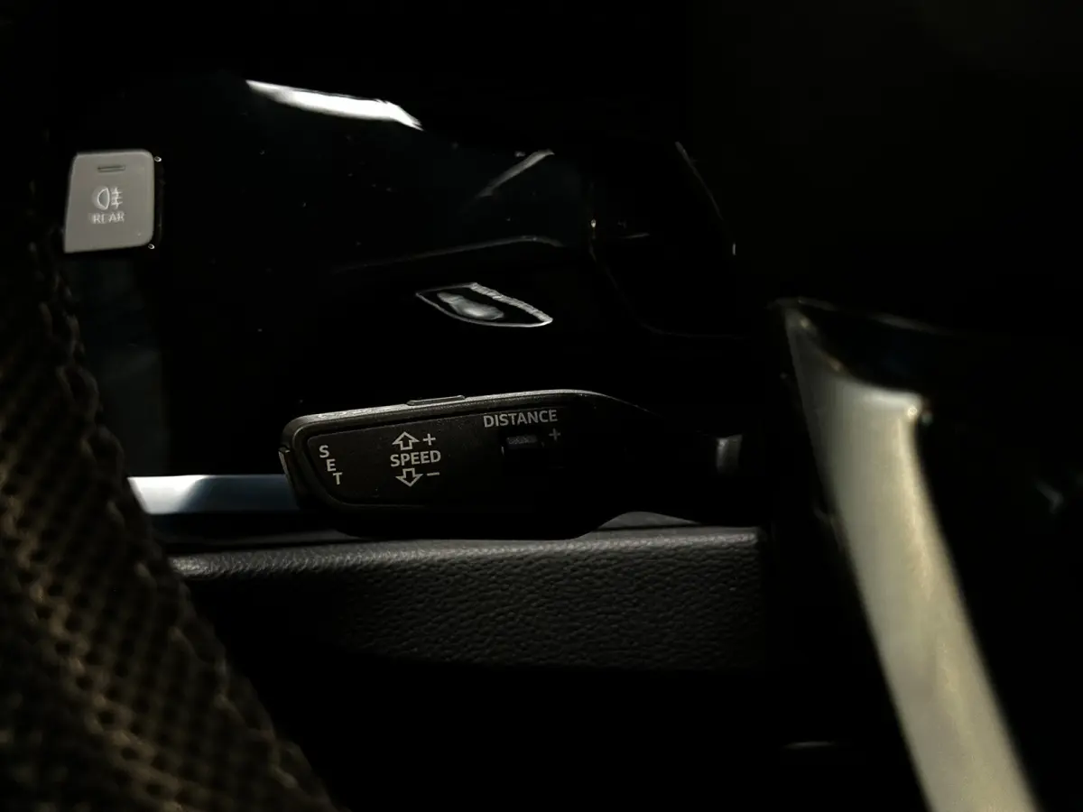 45 TFSI e 3x S-Line 245PK | Pano | Keyless | Camera | Matrix | ACC | Lane | 1e eig