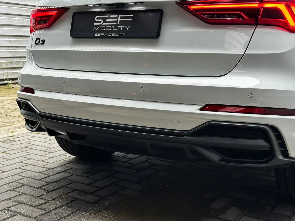 45 TFSI e 3x S-Line 245PK | Pano | Keyless | Camera | Matrix | ACC | Lane | 1e eig
