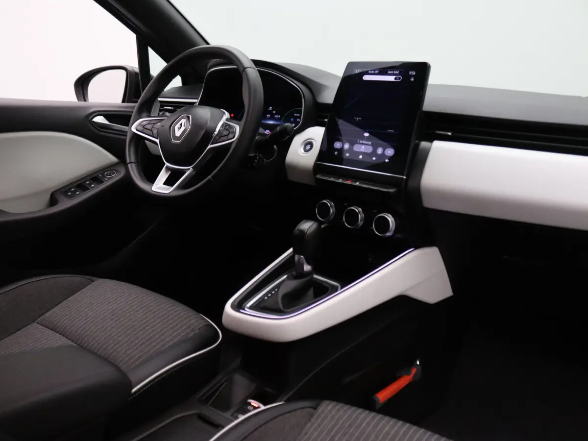 E-Tech Hybrid 145pk Techno Camera | Cruise | Navi | Parkeersens. v+a