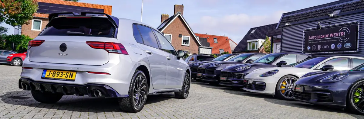 1.5 TSI Sport | R-line Difuser | Sport uitlaat met kleppensysteem | Navigatie | Lane Assist | Apple Carplay |