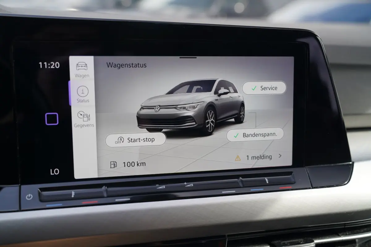 1.5 TSI Sport | R-line Difuser | Sport uitlaat met kleppensysteem | Navigatie | Lane Assist | Apple Carplay |