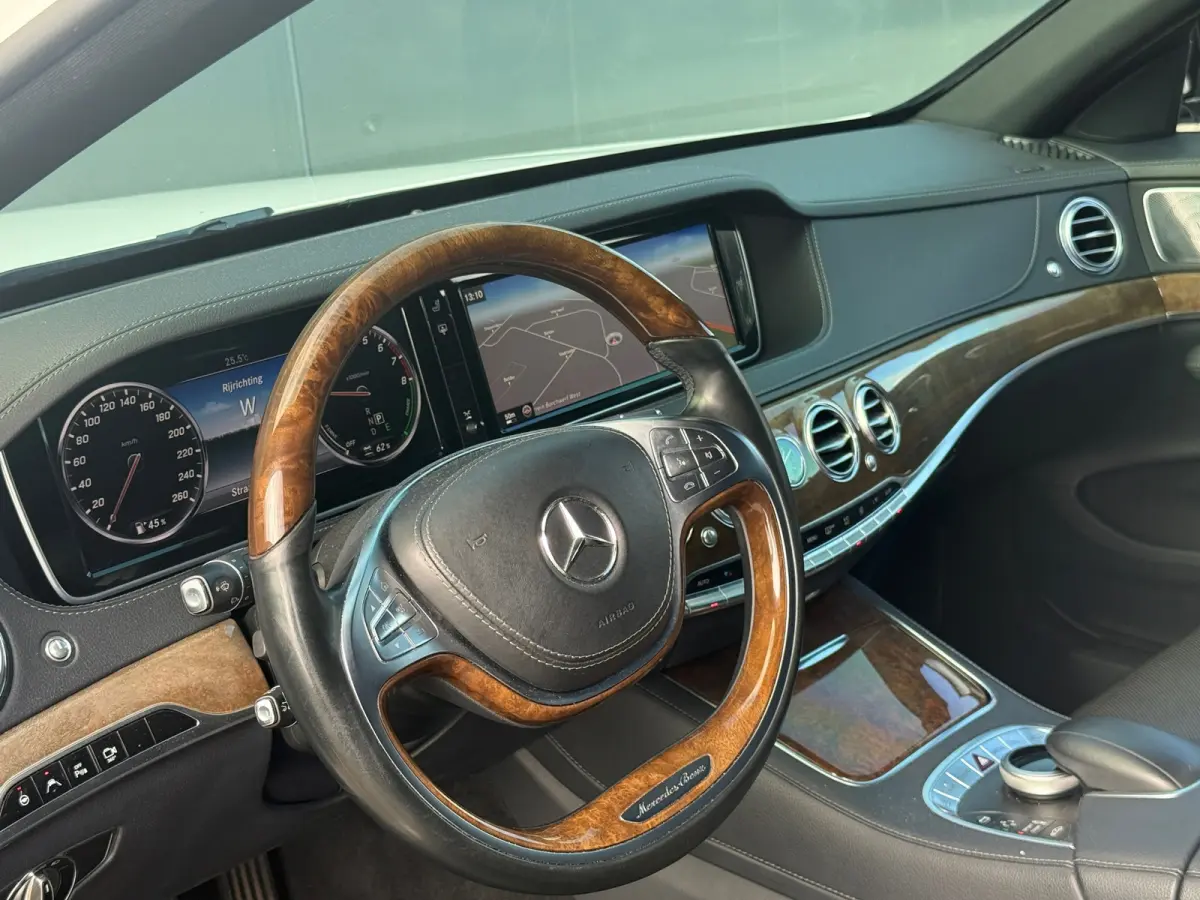 400 HYBRID Prestige Plus