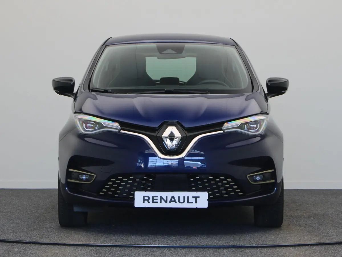 R135 Iconic 52 kWh | Koopaccu | BOSE | Stoel- en stuurwielverwarming | 95% accuscore |