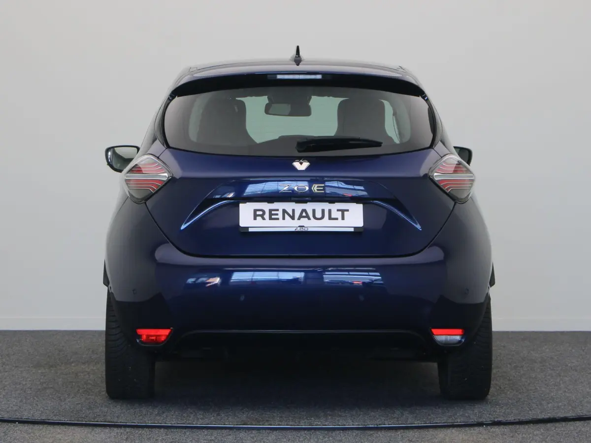 R135 Iconic 52 kWh | Koopaccu | BOSE | Stoel- en stuurwielverwarming | 95% accuscore |
