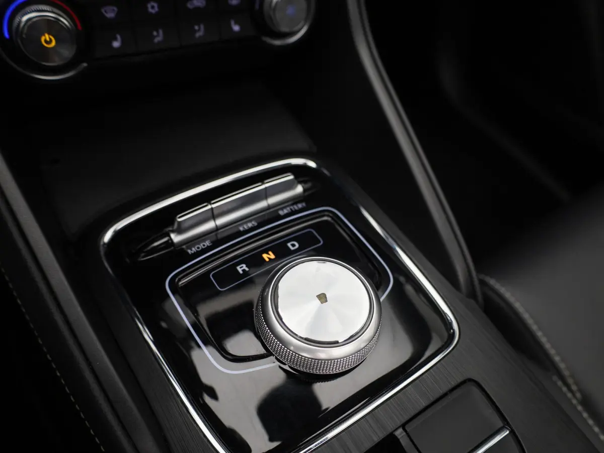 MG Luxury 45 kWh LEER | PANORAMADAK | CAMERA | STOELVERWARMING